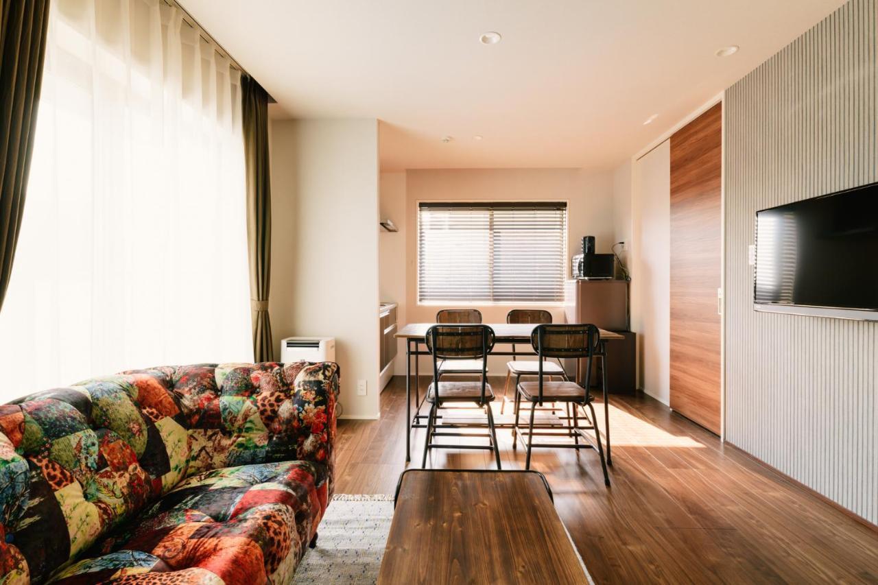 Grand Base Hakata Haruyoshi Aparthotel Fukuoka Kültér fotó
